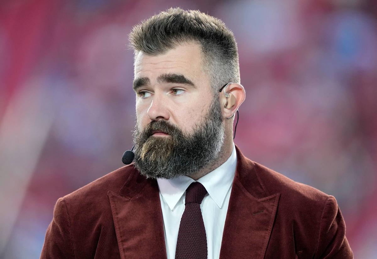  SANTA CLARA, CALIFORNIA - DECEMBER 30: Jason Kelce, ESPN analyst, looks on before the Detroit Lions take on the San Francisco 49ers at Levi's Stadium on December 30, 2024 in Santa Clara, California. (Photo by Thearon W. Henderson/Getty Images) 