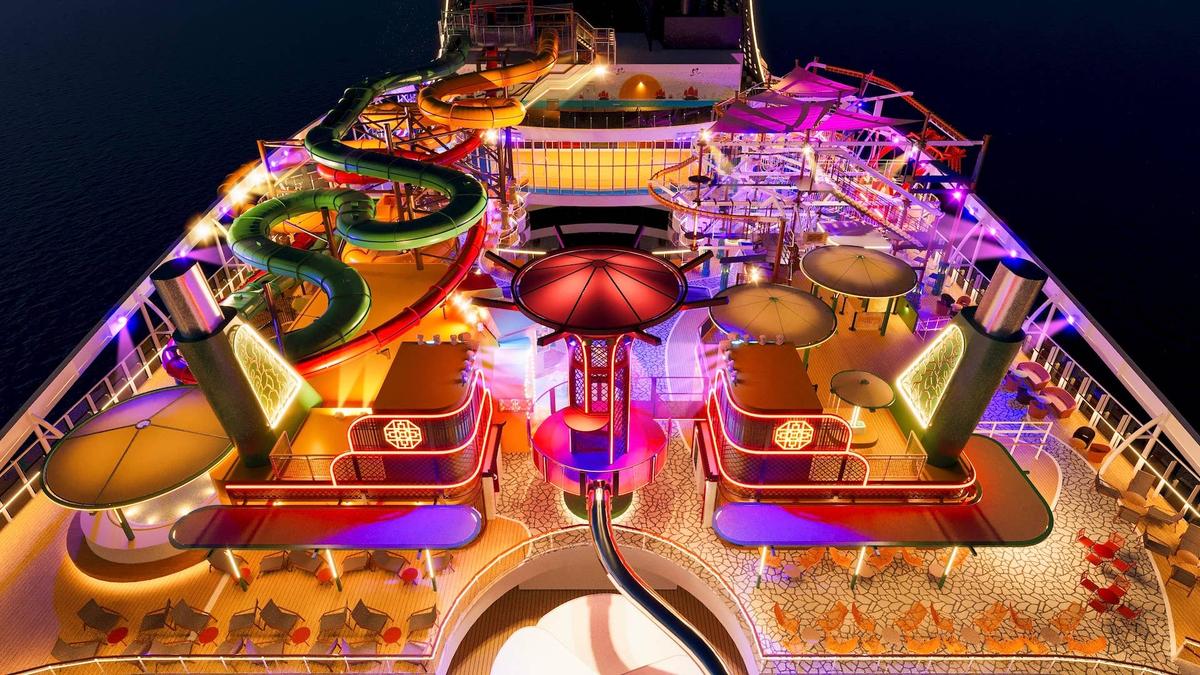  The Harbour on MSC World Asia will offer extended evening fun in a glowing outdoor space. 