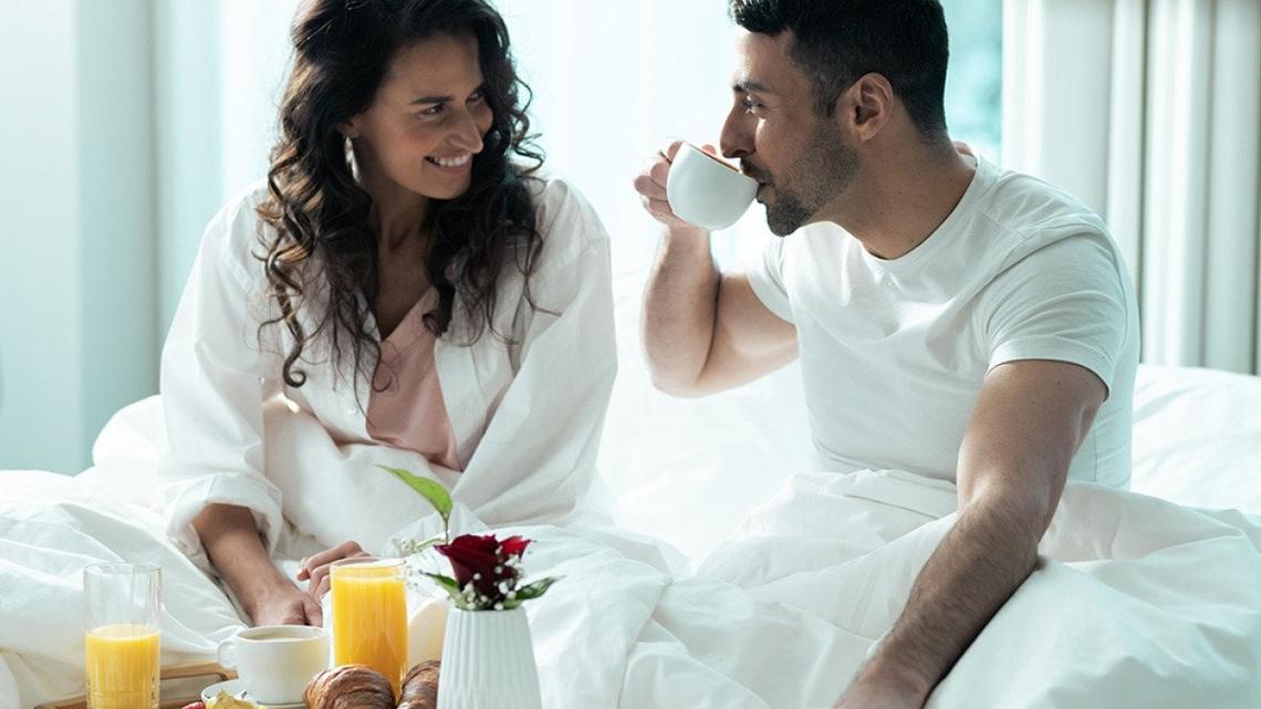 How to turn your wedding expenses into a free honeymoon