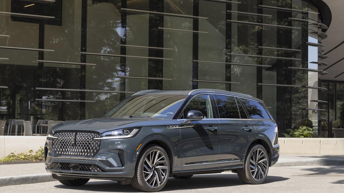 Auto review: Priced at nearly $90k, the 2026 Lincoln Aviator Black Label is very Continental 