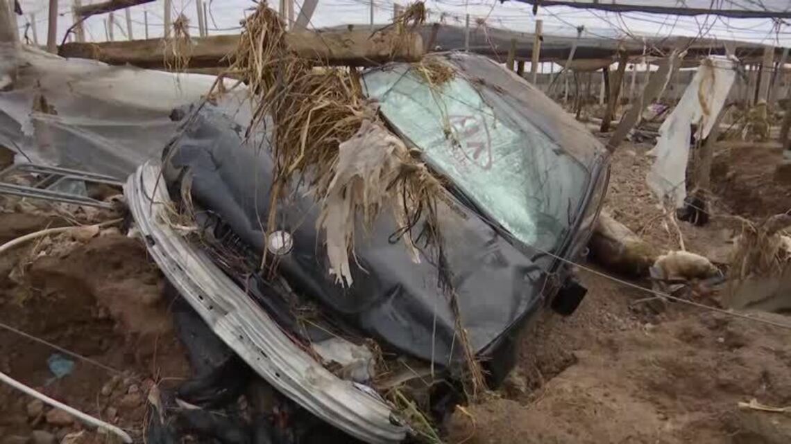 Residents winched from rooftops as torrential rain hits eastern Spain 