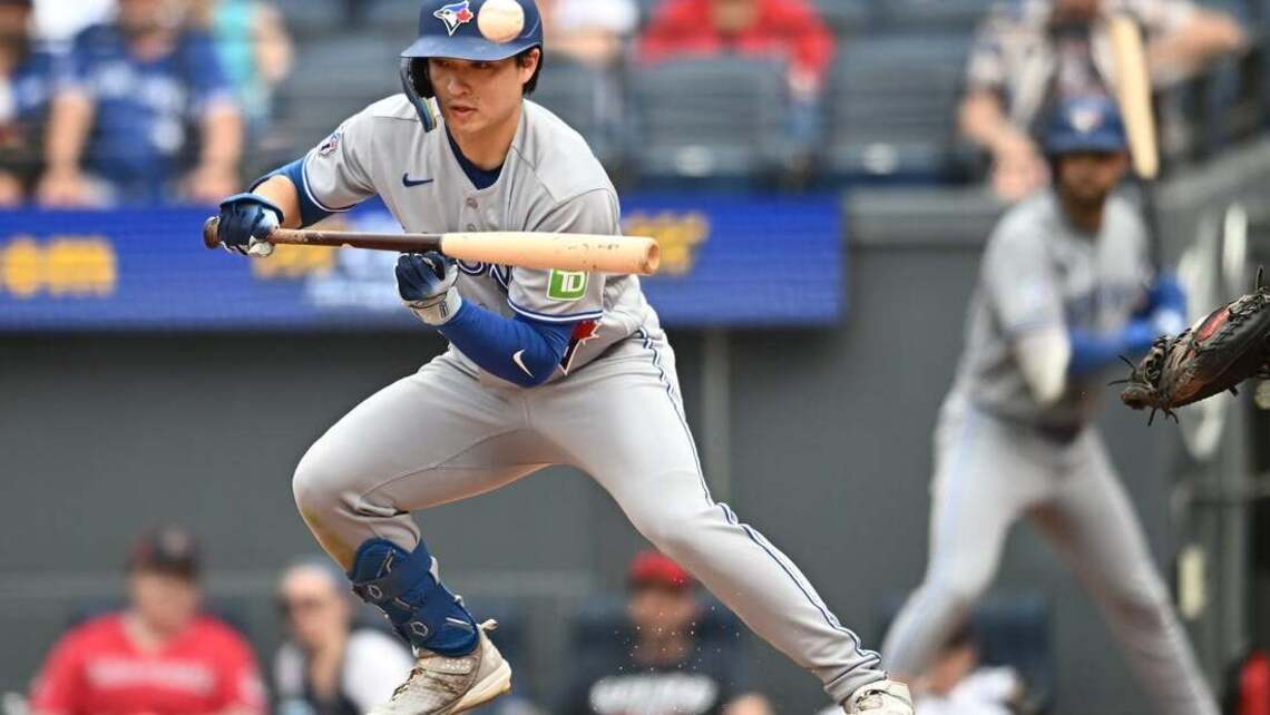 Blue Jays surge past fellow wild-card contending Guardians 
