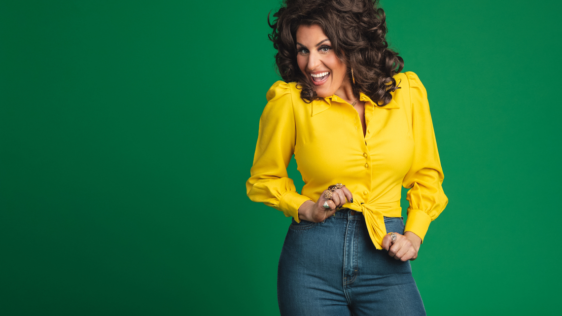 Hannah Dasher Serves Up Southern Comfort (Excl)
