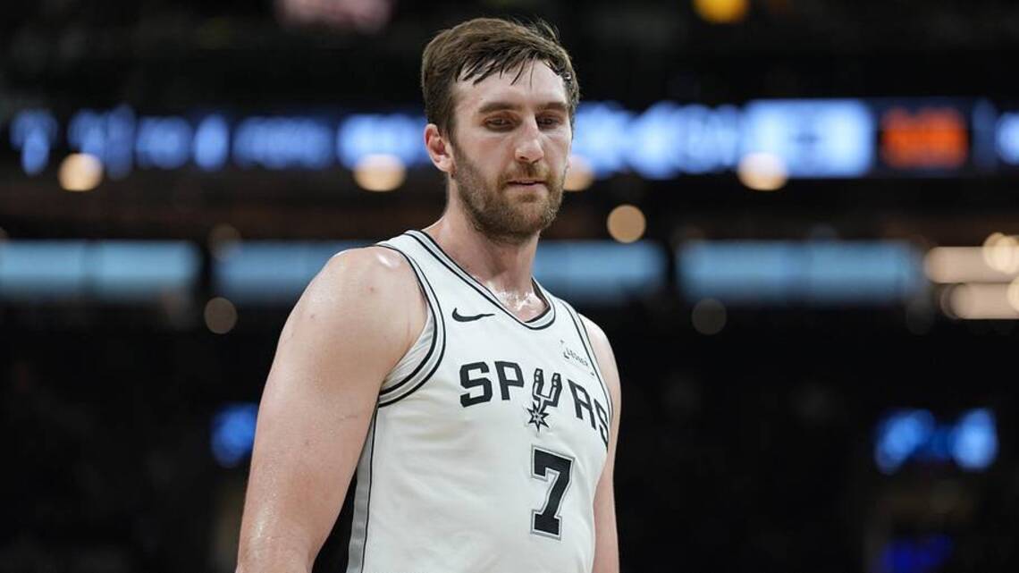 Injuries We're Monitoring for Knicks, Spurs Ahead of NBA Finals Game 5