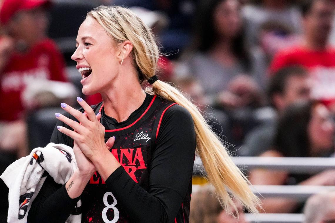  Aug 9, 2025; Indianapolis, IN, USA; Indiana Fever guard Sophie Cunningham (8) celebrates from the bench Saturday, Aug. 9, 2025, during a game between the Indiana Fever and the Chicago Sky at Gainbridge Fieldhouse in Indianapolis. Mandatory Credit: Grace Smith/USA TODAY Network via Imagn Images 