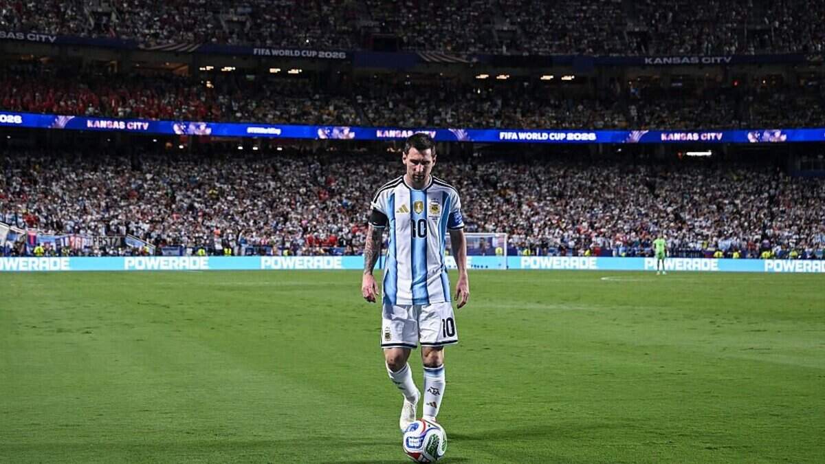 Lionel Messi and Argentina played Switzerland in the World Cup quarterfinals in front of many empty seats on Saturday in Kansas City, Mo. 