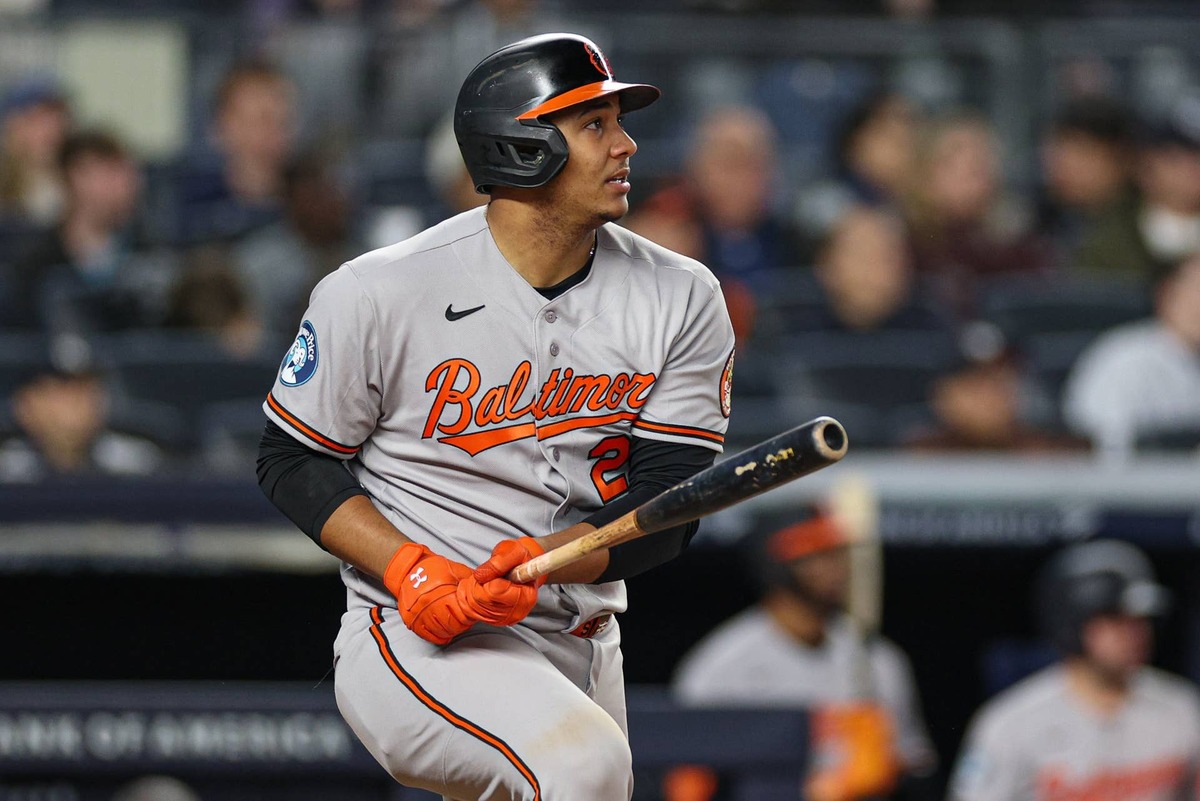  Samuel Basallo's emergence strengthens roster flexibility while preserving catching depth and offensive production. © Vincent Carchietta-Imagn Images