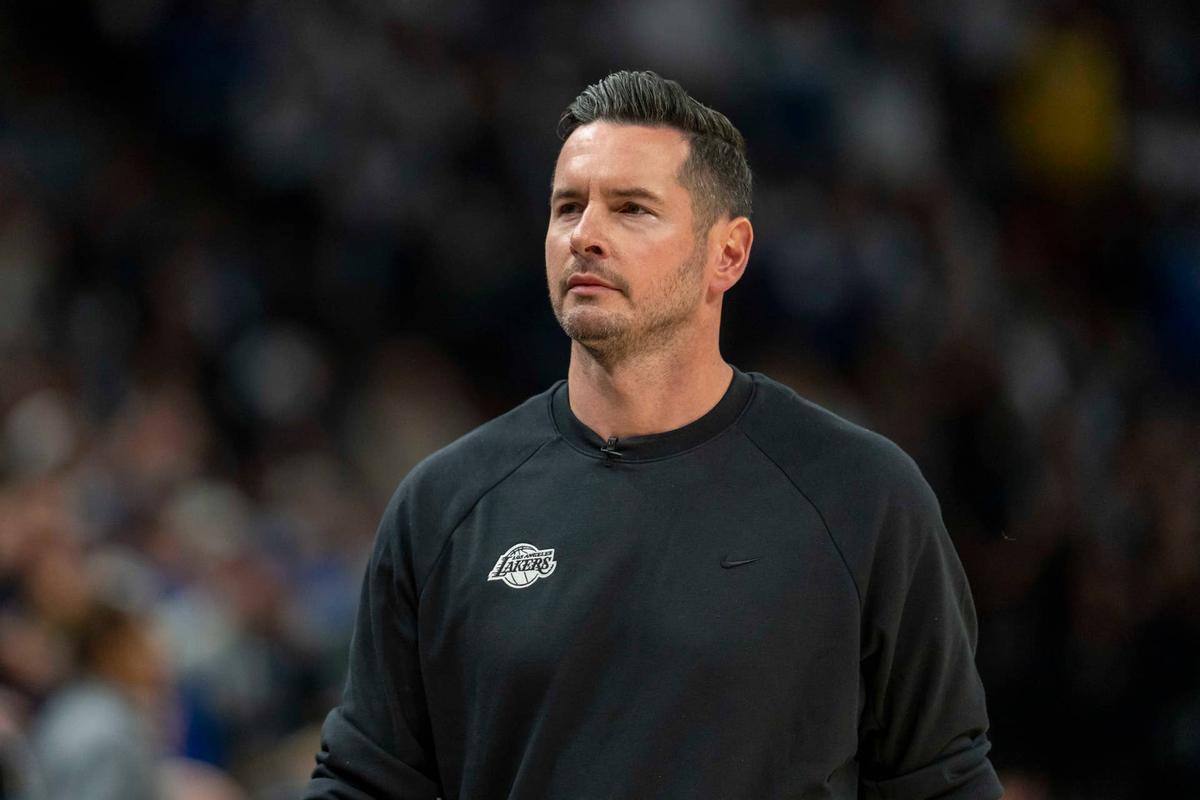  Los Angeles Lakers head coach JJ Redick looks on during a game. Jesse Johnson-Imagn Images
