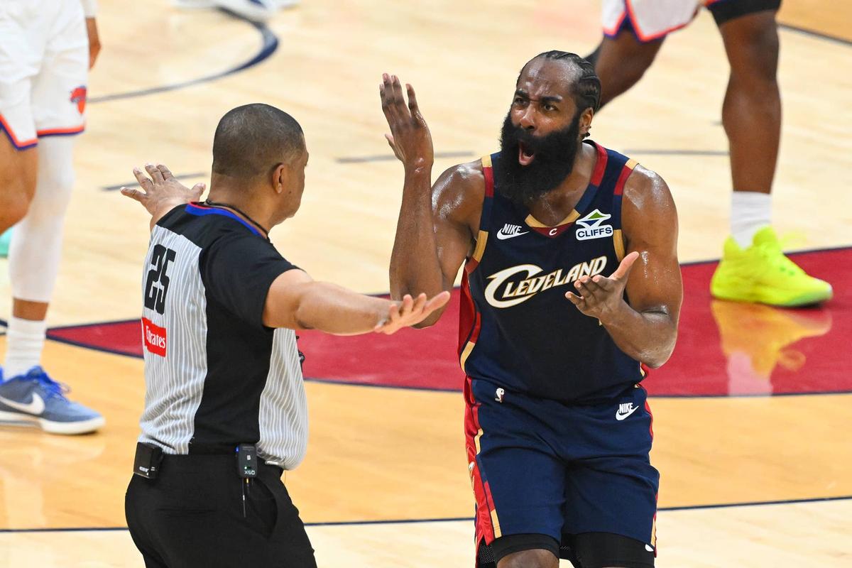  Chris "Mad Dog" Russo was extremely critical of James Harden's performance for the Cavs in the Eastern Conference Finals. 