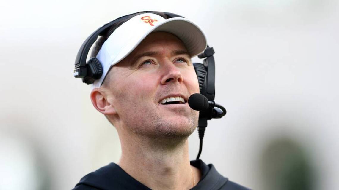 USC's Fantasy Football Outlook Depends on One Position Battle