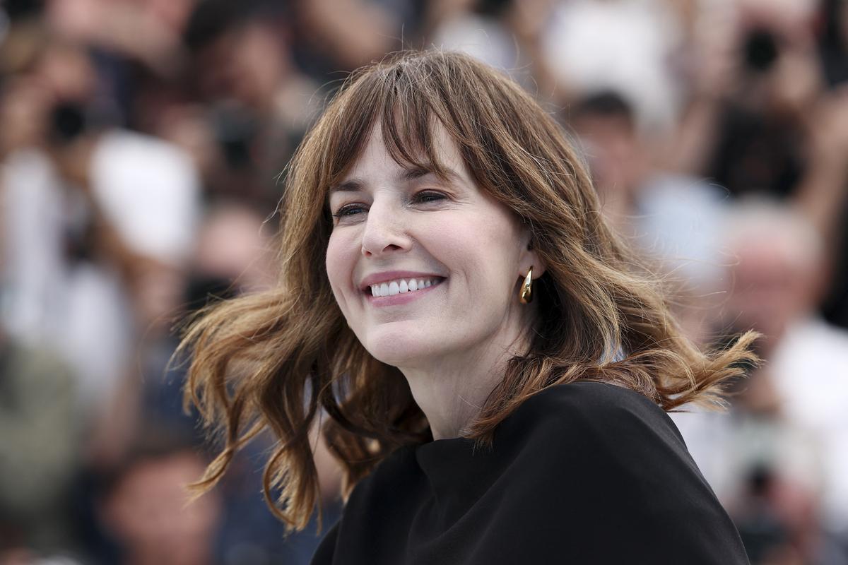 Cast member Rosemarie DeWitt poses during a photocall for the film "Diamond" Out of competition at the 79th Cannes Film Festival in Cannes, France, May 20, 2026. REUTERS/Gonzalo Fuentes