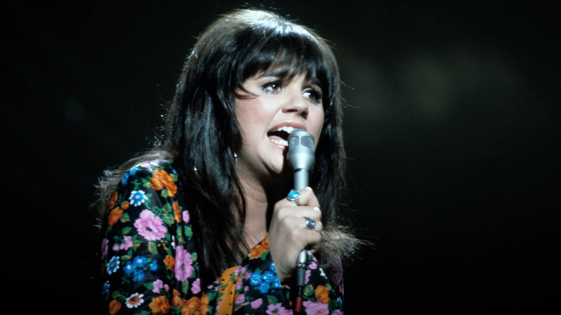 1977 Rock Song, Sung by the ‘Queen of Country Rock,' Is Still a Powerful Hit 49 Years Later 