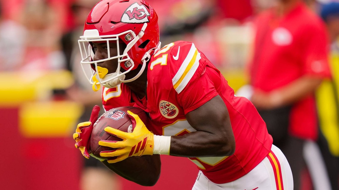 Kansas City Chiefs Rookie Running Back Makes Impression in First NFL Preseason Action 