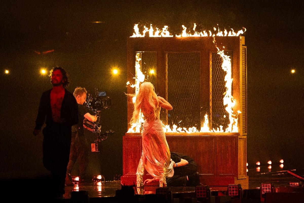 Behind-the-scenes view towards the stage as Finland’s Linda Lampenius and Pete Parkkonen rehearse for the Eurovision Song Contest 2026 in Vienna, Austria, May 15, 2026. REUTERS/Lisa Leutner