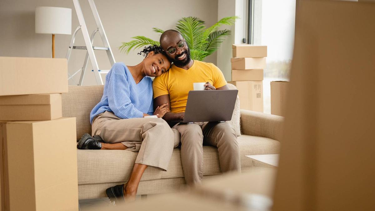  Homeowners with available equity can use a HELOC for flexible, lower-cost borrowing without selling investments or depleting savings. 