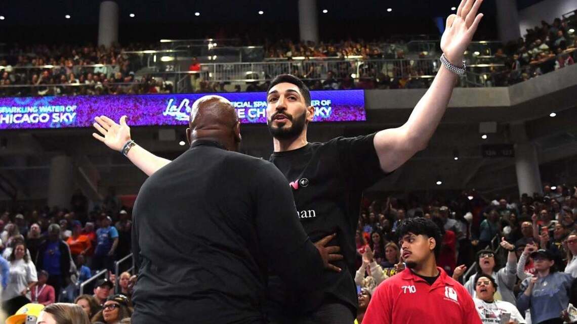Former NBA player ejected after confrontation with Sky's Natasha Cloud  