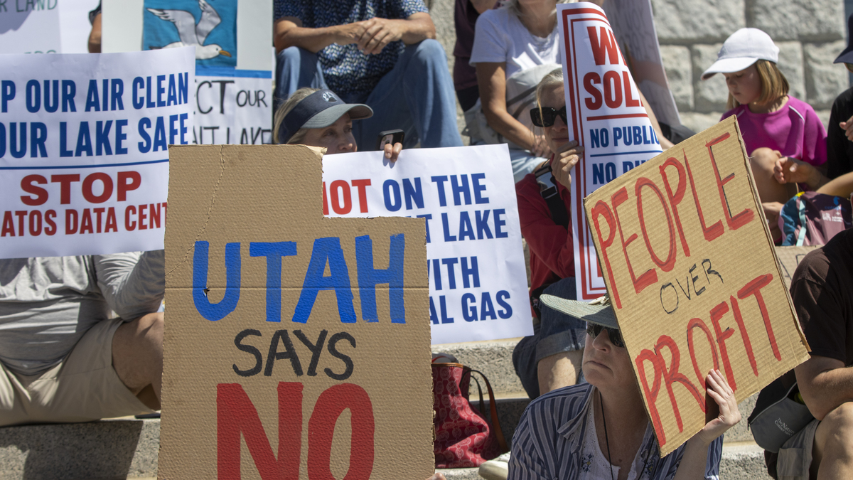 Utahns Protest Against Proposed Data Center At State Capitol. SALT LAKE CITY, UTAH - MAY 23: Protesters hold signs in front the of the Utah State Capitol building to oppose the construction of the Stratos data center in Box Elder County on May 23, 2026 in Salt Lake City, Utah. The proposed data center would be about 40,000 acres and is speculated to use 9 gigawatts of power. (Photo by Natalie Behring/Getty Images)