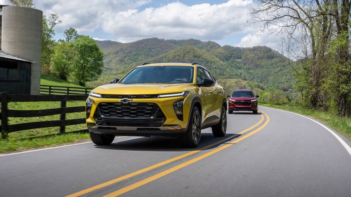 We Compared the 2026 Honda HR-V vs. Chevrolet Trax: One Is the Better Value 