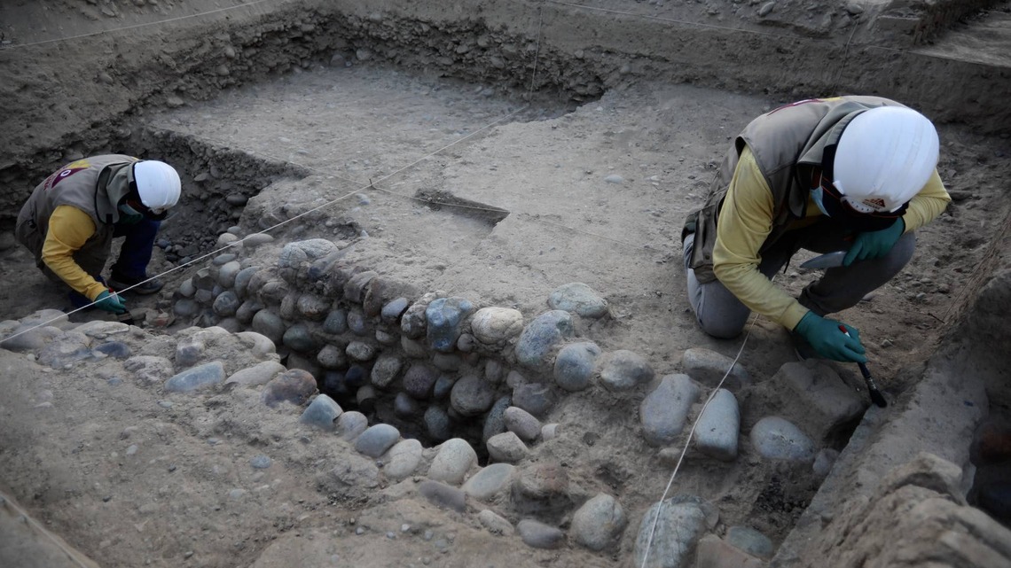 Archaeologists Discover Untouched 600-Year-Old Tombs in Peru 