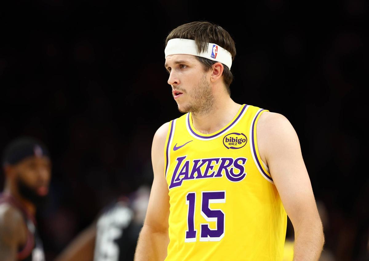  Los Angeles Lakers guard Austin Reaves (15) © Mark J. Rebilas-Imagn Images