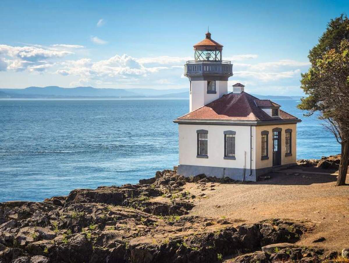  Celebrated as a top land based whale watching spot, Lime Kiln Point Lighthouse features wide ocean views. Photo credit: June Russell-Chamberlin 