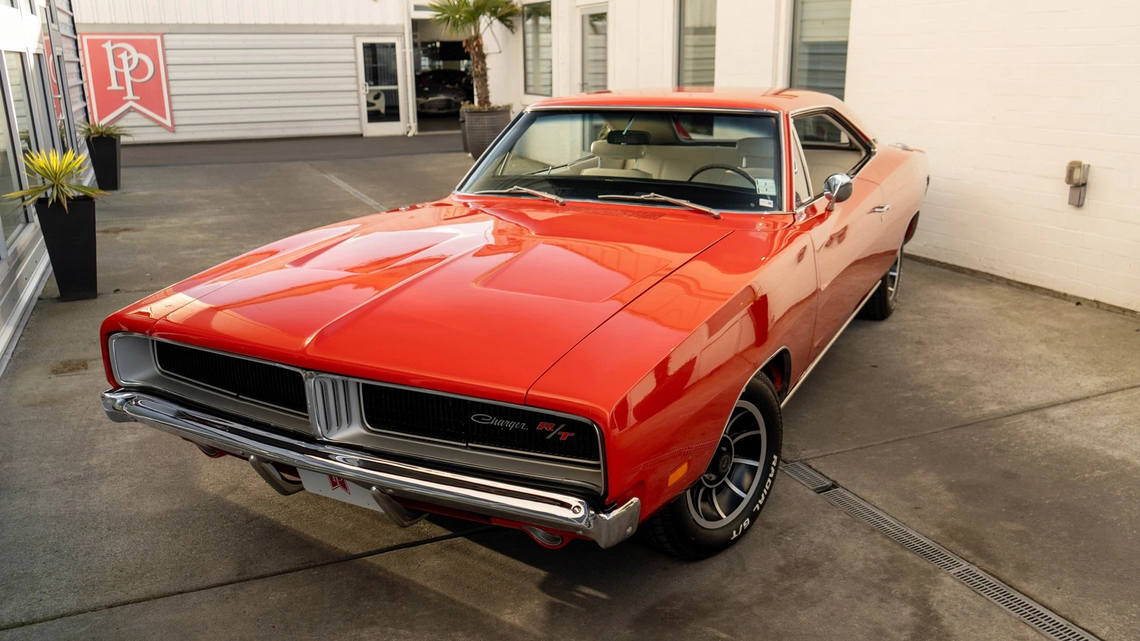 1969 Dodge Charger R/T With 440ci V8 For Sale, Museum-Quality 