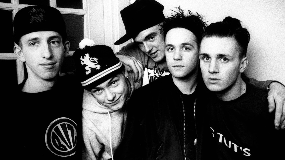 Founding Member of 'Unbelievable' Rock Band Dies at 55 