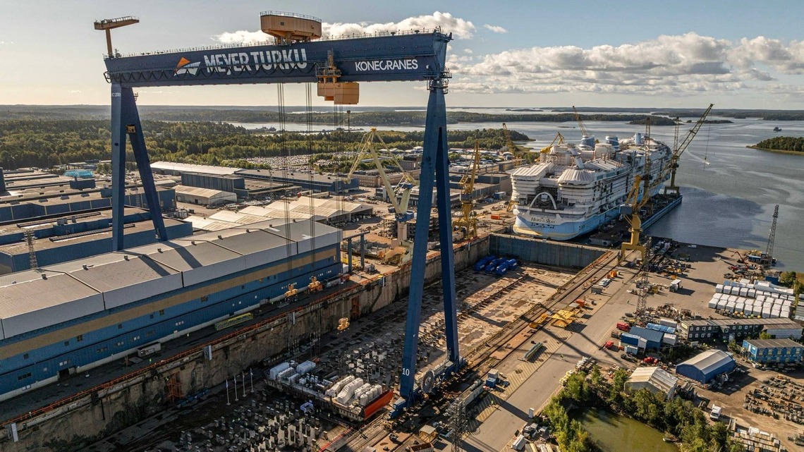 Royal Caribbean Makes Huge New Ship Move 