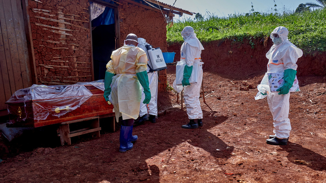 Transport of dead bodies within Congo risks further Ebola spread, UN agency warns 
