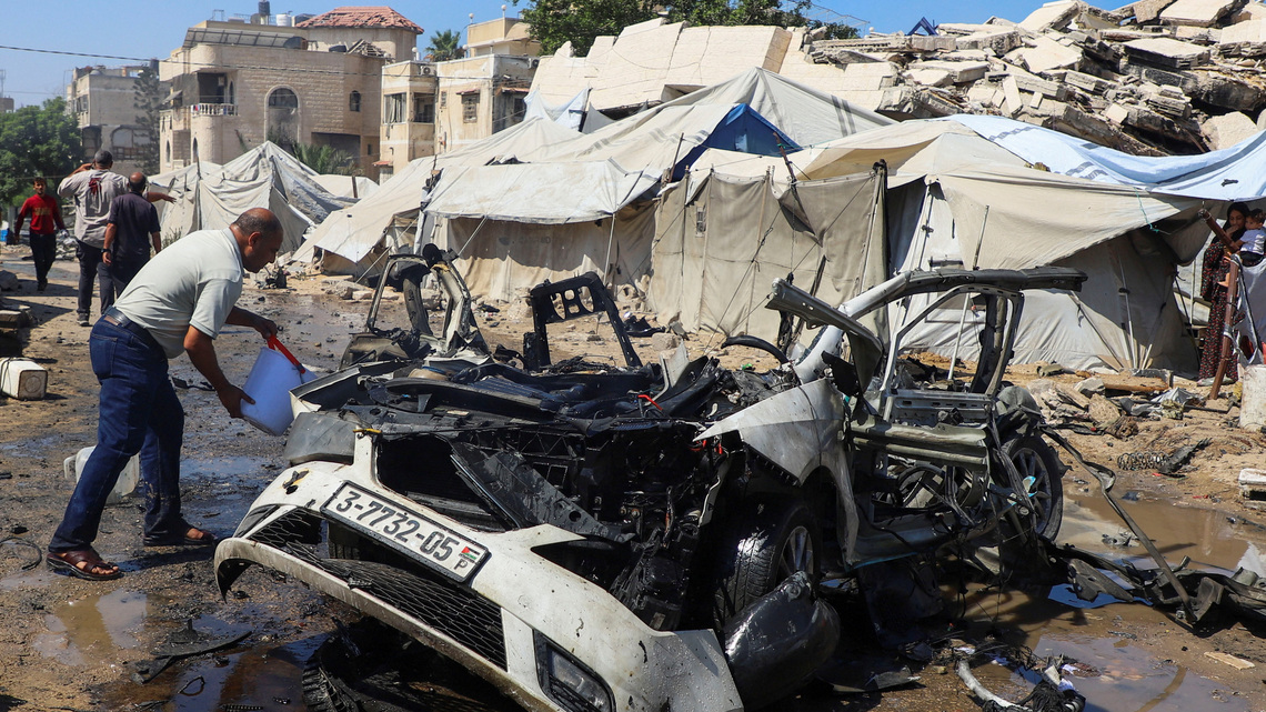 Israeli special forces capture Hamas official in raid on Gaza City