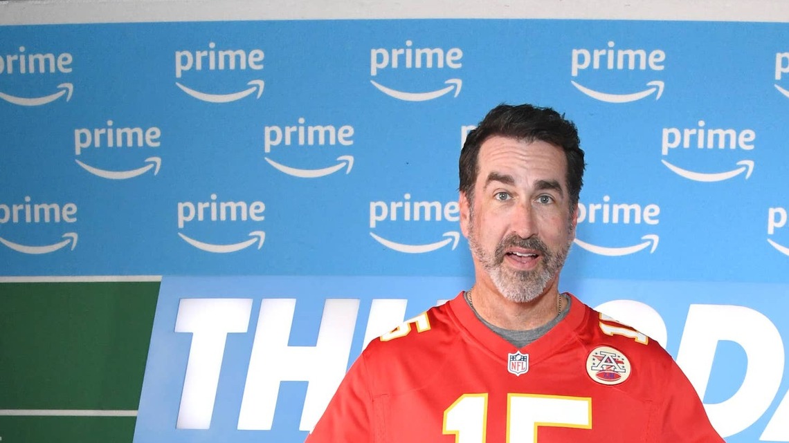 Rob Riggle's Over/Under on Hearing 'IN THE FACE!' as Fantasy Football Draft Host in Las Vegas (Exclusive) 