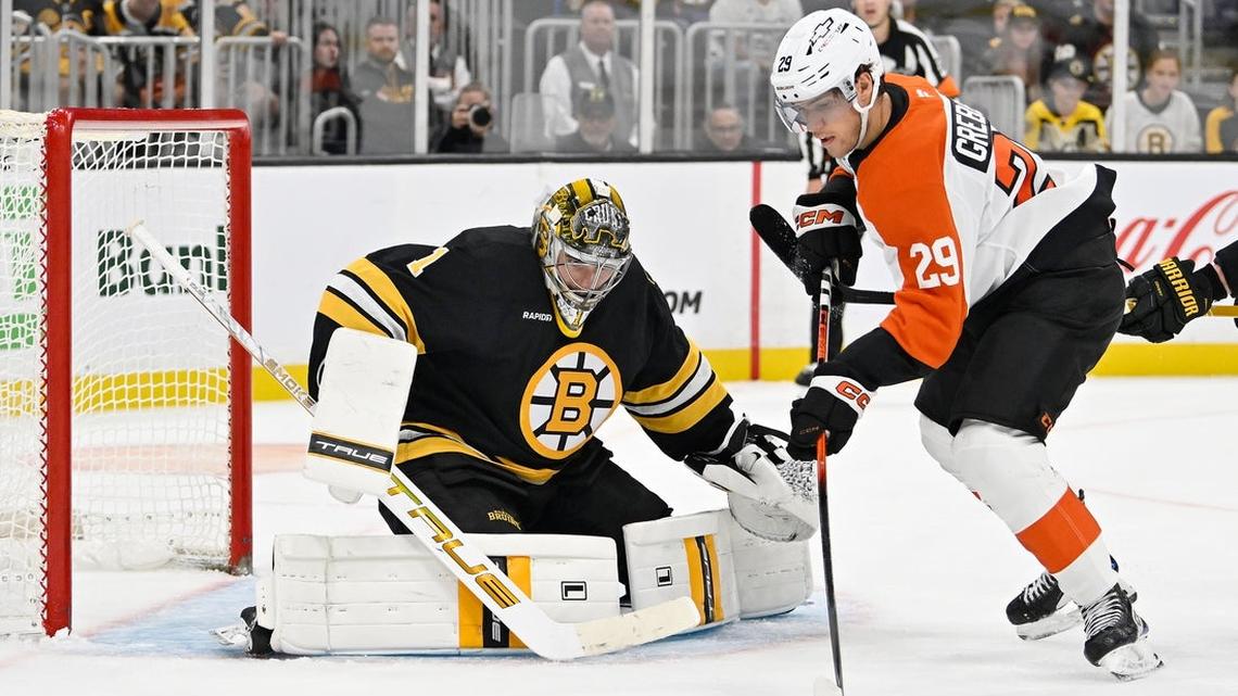 Bruins bid to strengthen grasp on playoff spot at Flyers' expense 