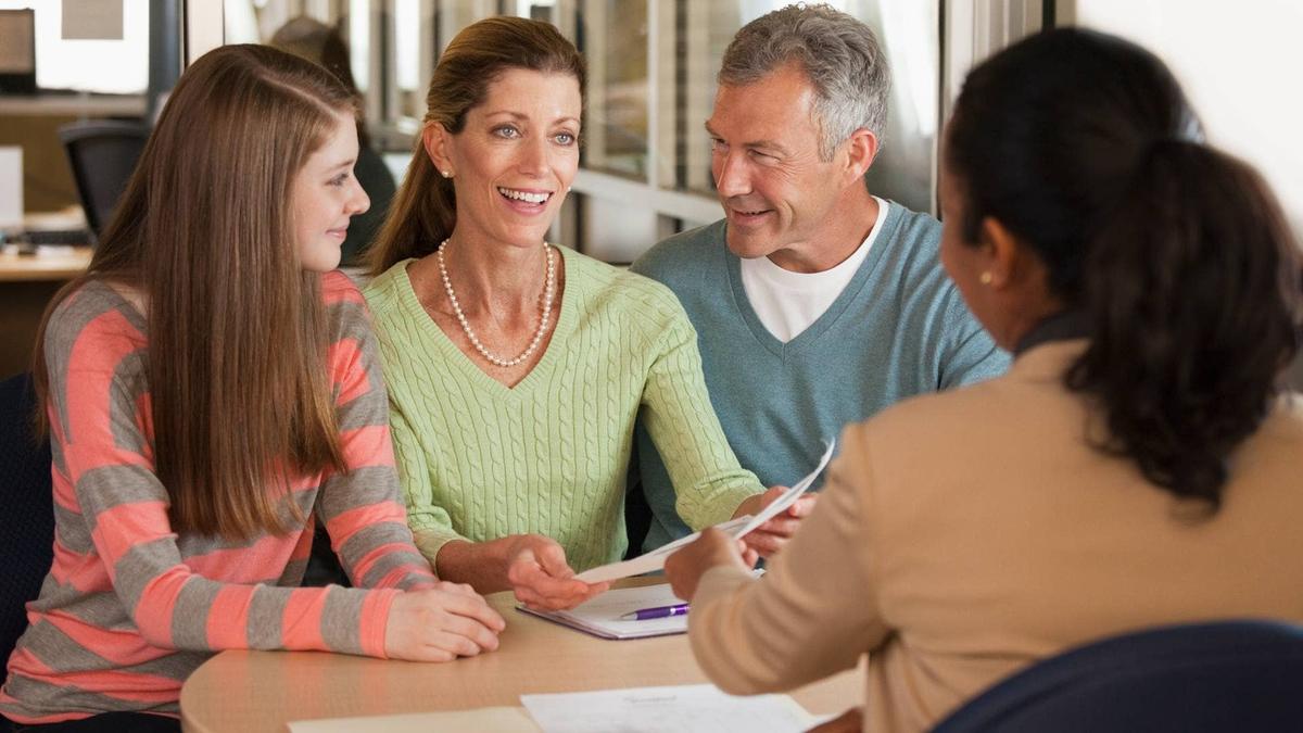 The American Opportunity Tax Credit can provide up to $2,500 per student, with up to $1,000 refundable for eligible taxpayers. 