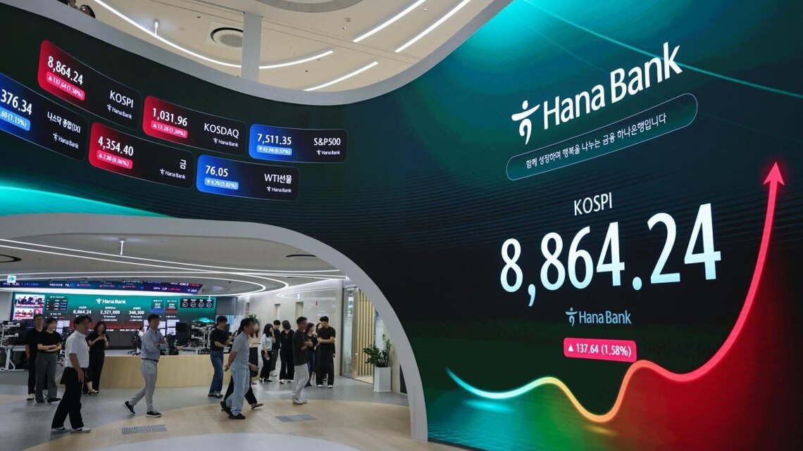 Seoul stocks land at new high on chip rally