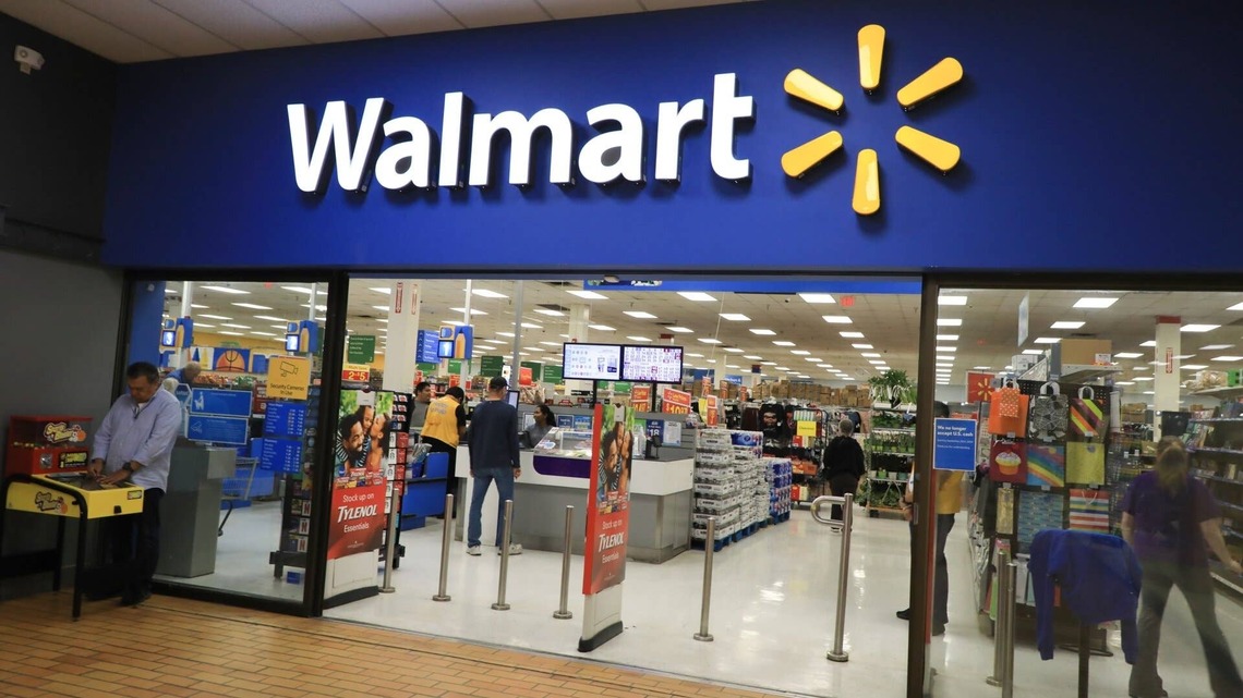 Walmart adds new benefits to compete with Amazon