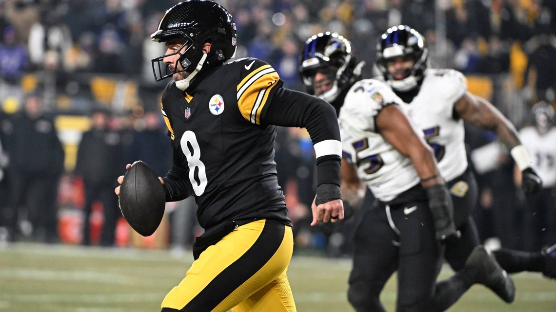 Darius Slay Defends Aaron Rodgers as Steelers Bet on his Last Dance in Pittsburgh 