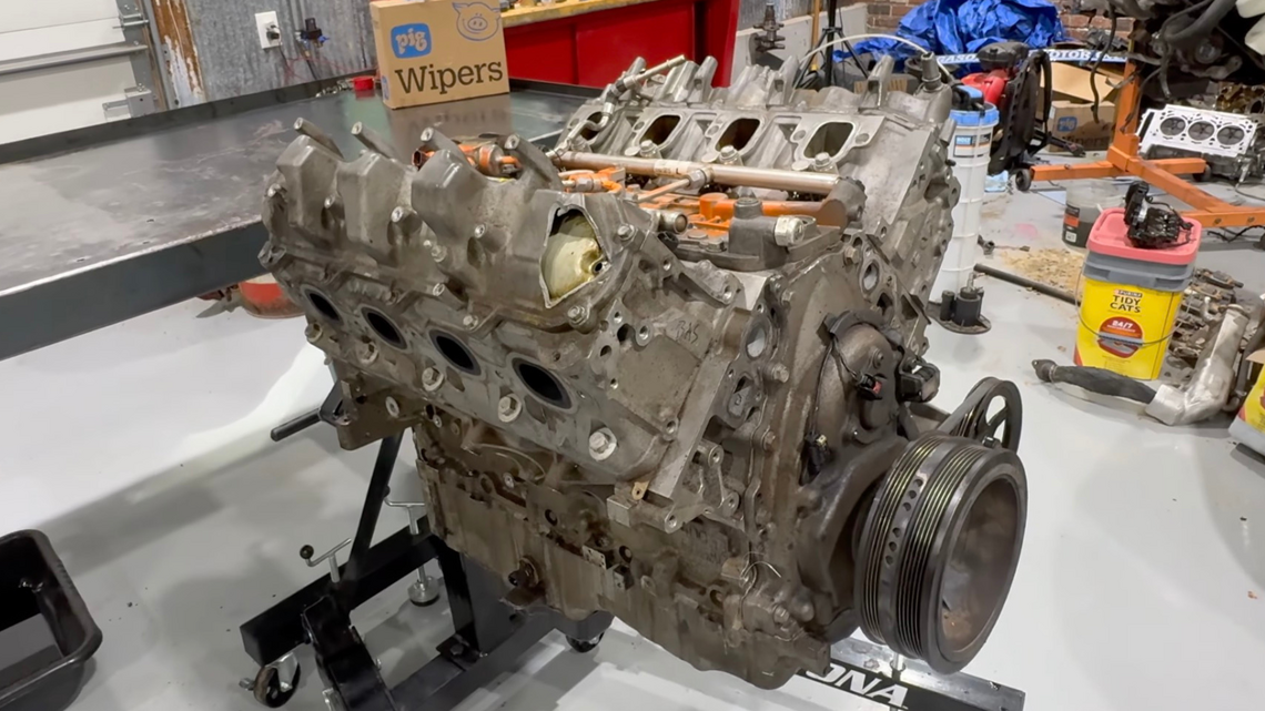 This 200,000-Mile Chevy V8 Blew Itself Apart, but GM May Not Be to Blame 