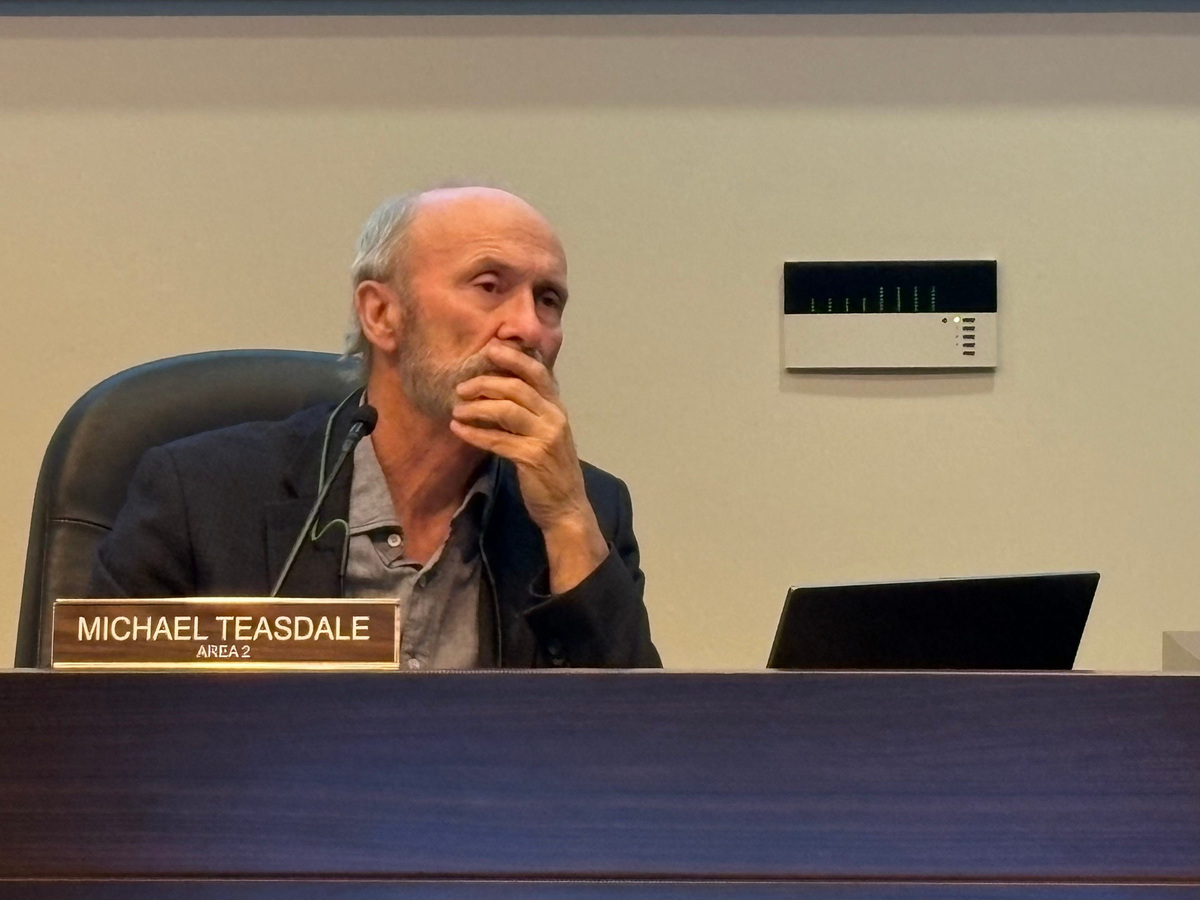 Paper trail discouraged in county superintendent's office, report says ...