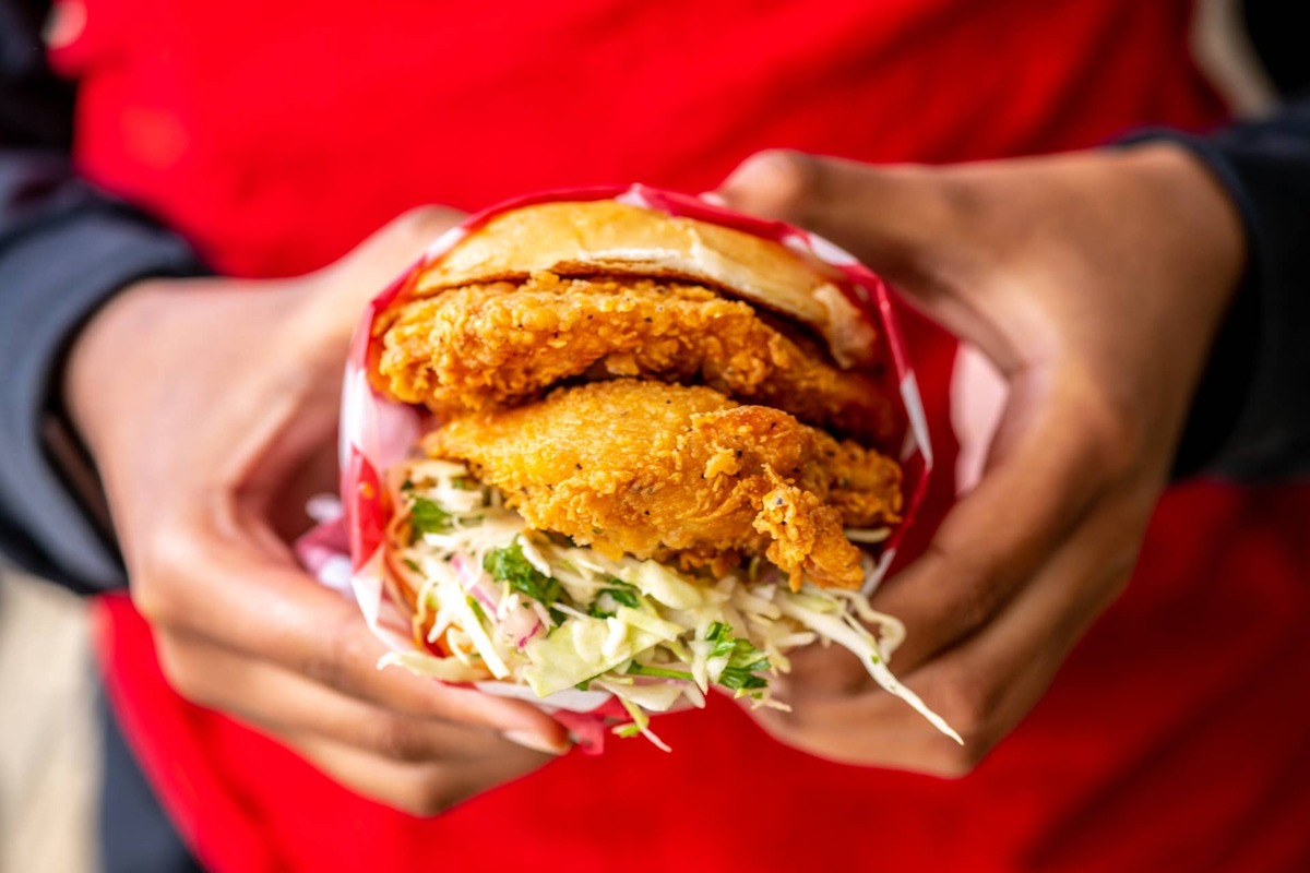  Flip The Bird announces another restaurant closure. 