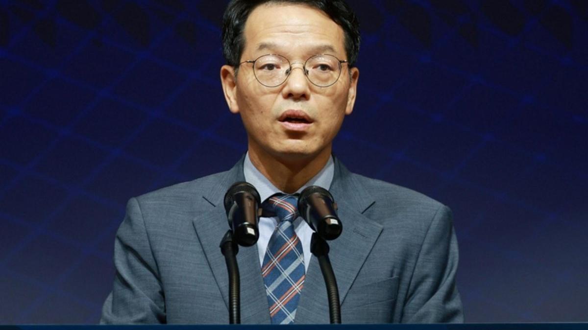 Kim Yun-tae, chief of the Korea Institute for Defense Analyses, addresses a defense forum, hosted by institute, at the institute's headquarters in Seoul, South Korea. Photo by YONHAP / EPA