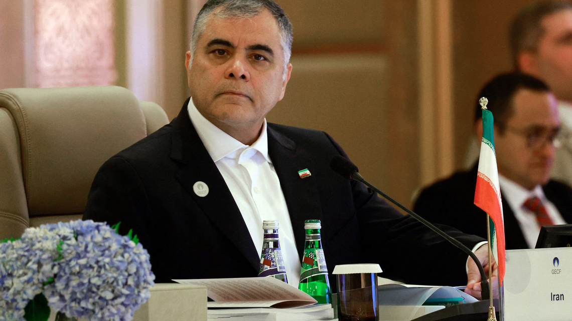 Iran's oil minister resigns as exports dry up under US pressure