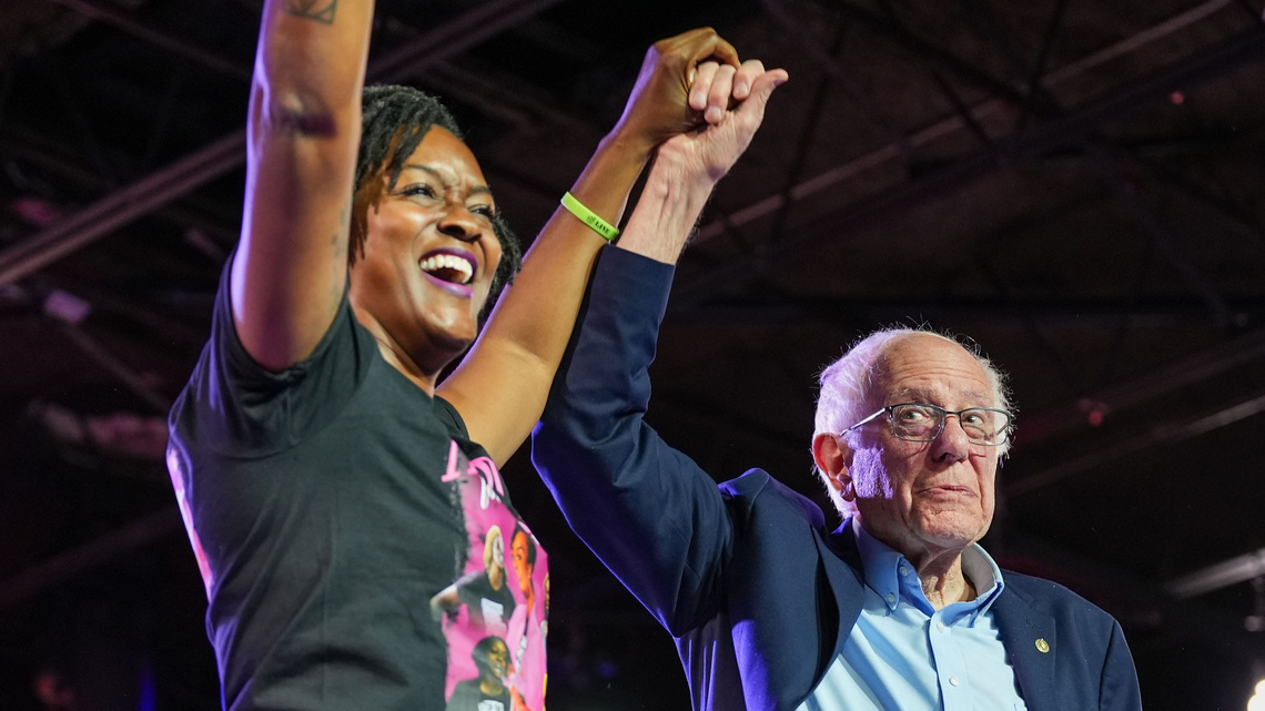 Sen. Bernie Sanders rallies with Angie Nixon in Tallahassee 