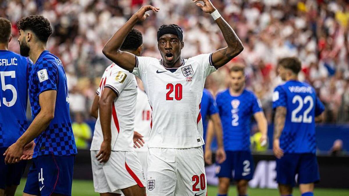  Madueke was terrific throughout. | Marvin Ibo Guengoer/GES Sportfoto/Getty Images 