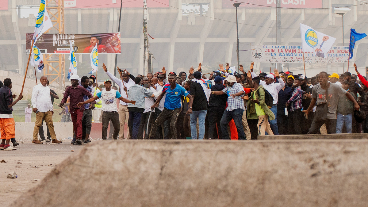 A crowd of protesters gather near the parliament building in Kinshasa, Democratic Republic of Congo, June 12, 2026.    REUTERS/Aristote Lokinda