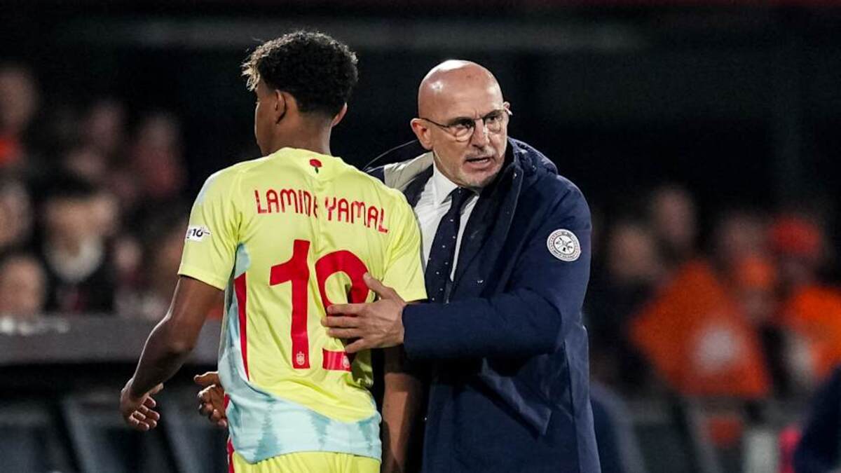  Luis de la Fuente (right) is hopeful of Yamal's involvement in Spain's opener. | Rene Nijhuis/MB Media/Getty Images 