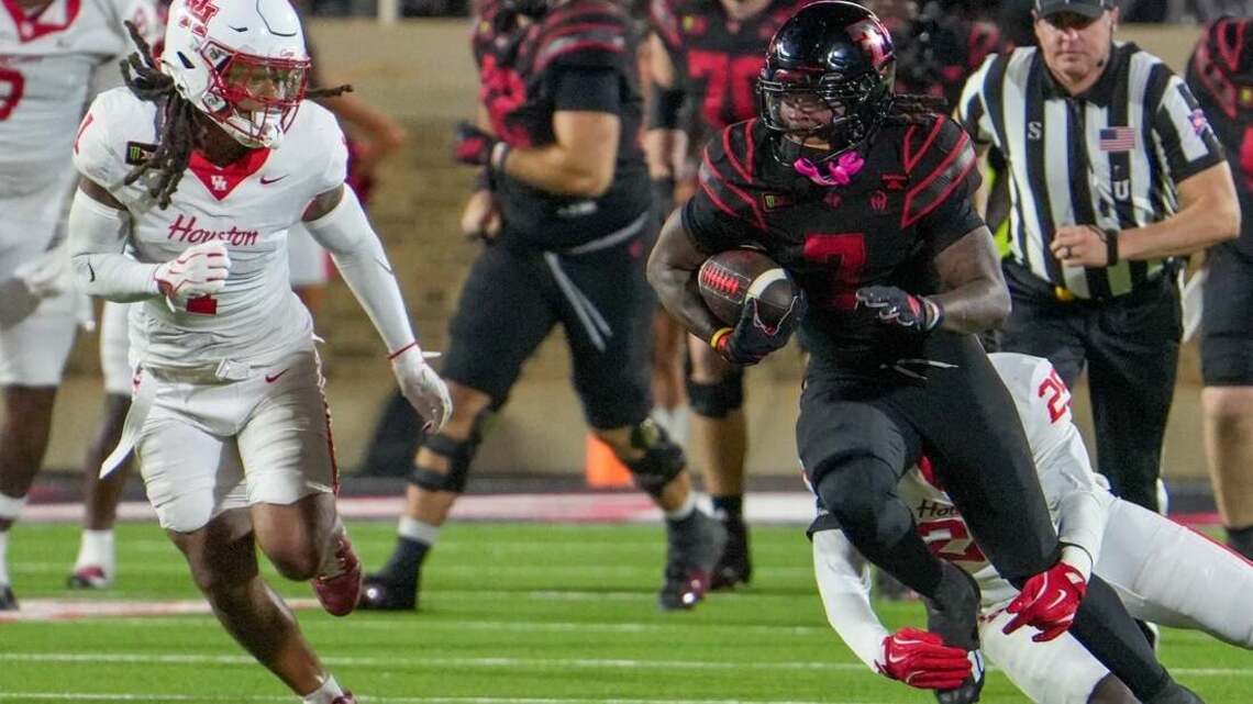 Top 25 roundup: No. 13 Texas Tech holds off No. 22 Houston