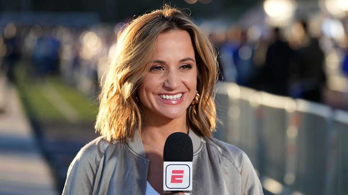  Feb 7, 2022; Westlake Village, CA, USA; ESPN reporter Dianna Russini at Los Angeles Rams Super Bowl LVI Opening Night at Oaks Christian High School. Mandatory Credit: Kirby Lee-Imagn Images | Kirby Lee-Imagn Images 