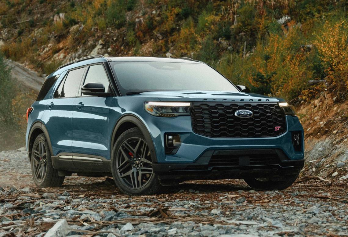 2025 Ford Explorer ST Ford