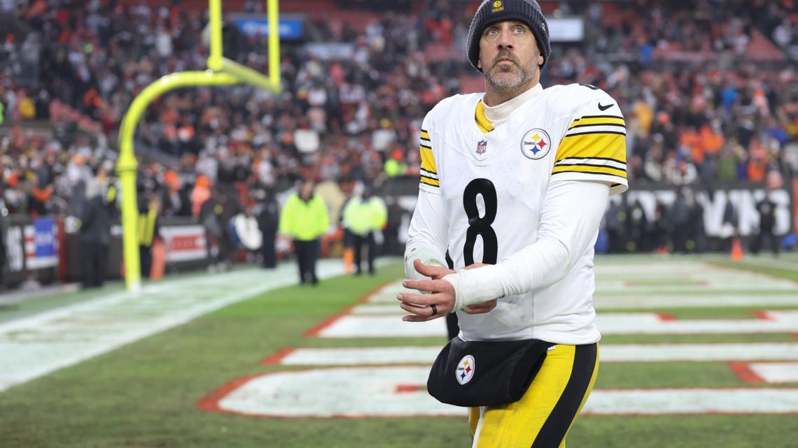 Steelers Urged To Make Quarterback Trade If Aaron Rodgers Retires