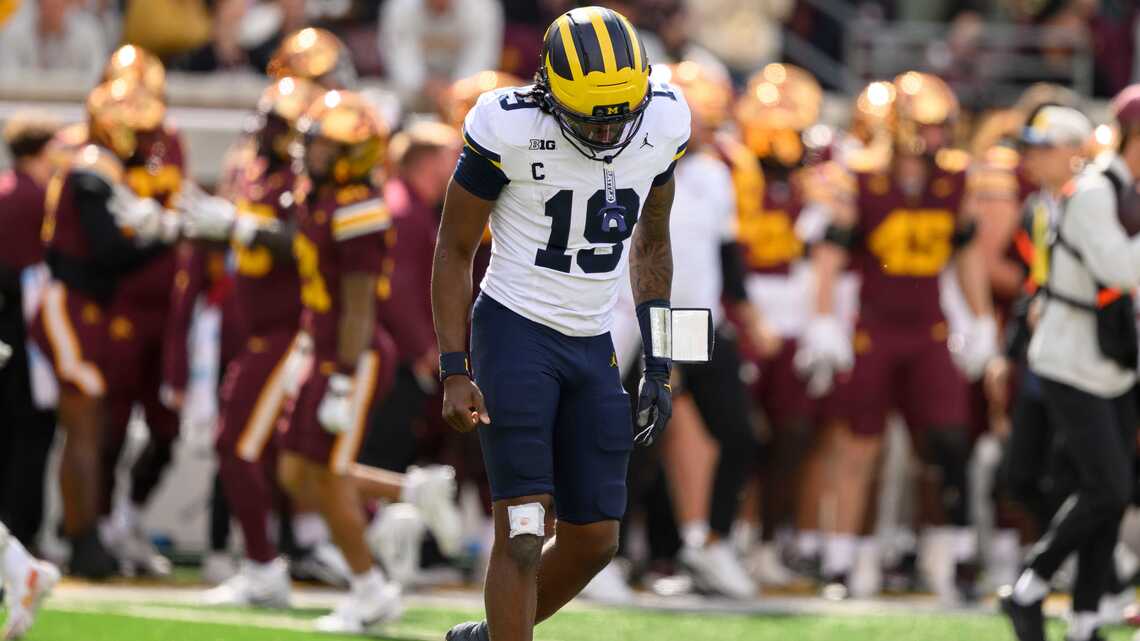 Michigan will stick with Bryce Underwood as the starting quarterback 